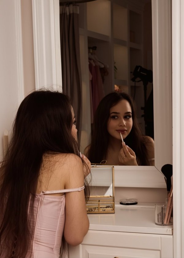 0ec1bb31-c703-42c5-98e7-f8260ef40386.jpg